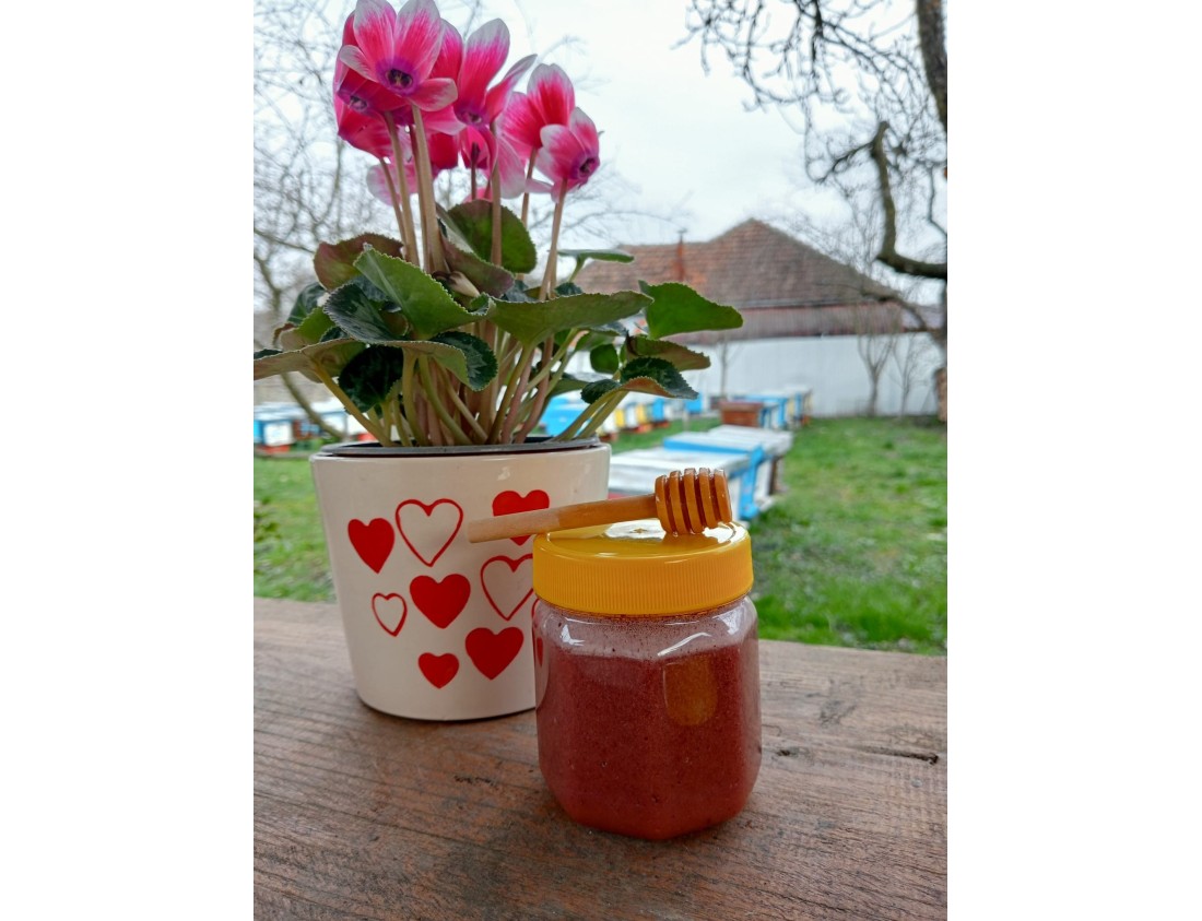 Tipuri de Miere și Proprietățile Lor Unice